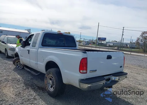 2005 Ford F-250 Lariat/Xl/Xlt из США, поврежденный, VIN 1FTSX21P25EB32425